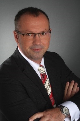 Dr. Christoph Bugiel