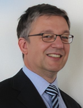 Dr. Uwe Mayer